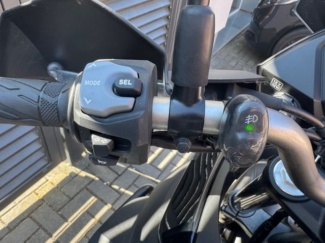 Hauptbild bild 4 SUZUKI V-Strom 650 XT | nur 689 KM | WIE NEU