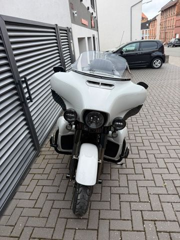 Hauptbild bild 7 HARLEY DAVIDSON Cvo Ultra limited | Jekill&Hyde