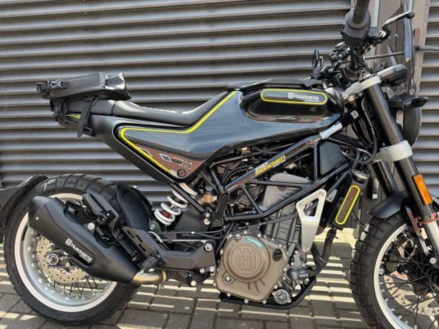 Hauptbild bild 2 HUSQVARNA Svartpilen 401  nur 3219 km