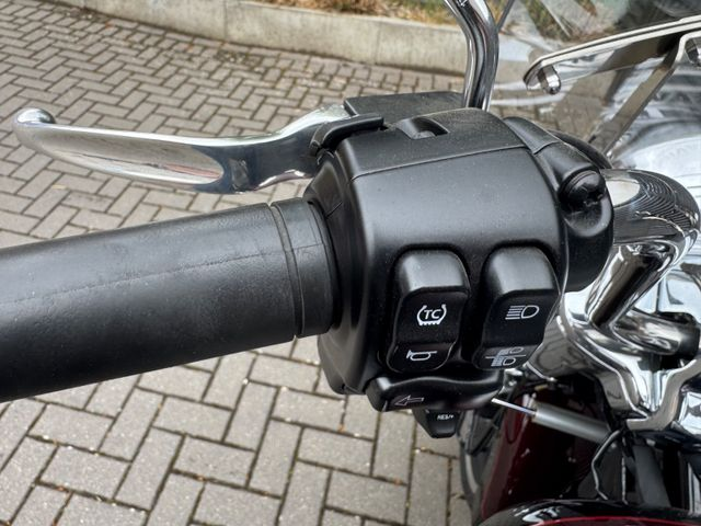 Hauptbild bild 5 HARLEY DAVIDSON FLRT 114 Freewheeler nur 1592 km WIE NEU