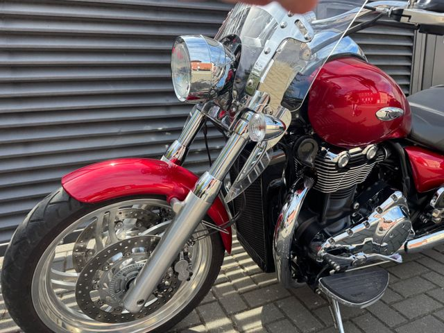 Hauptbild bild 8 TRIUMPH Thunderbird nur 3351 km | Top