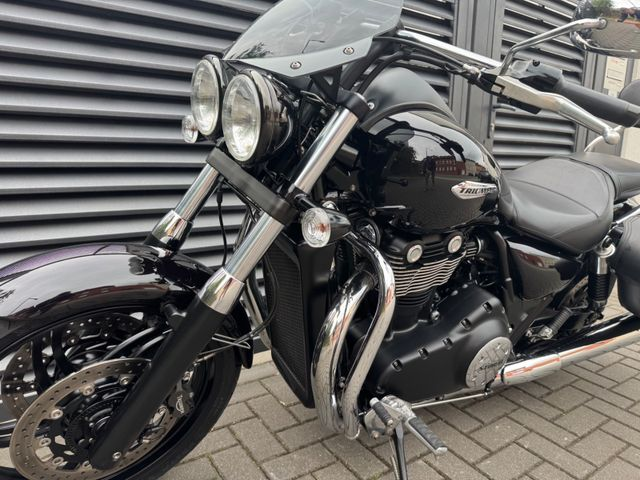 Hauptbild bild 15 TRIUMPH Thunderbird Storm | HU, Service und Reifen neu