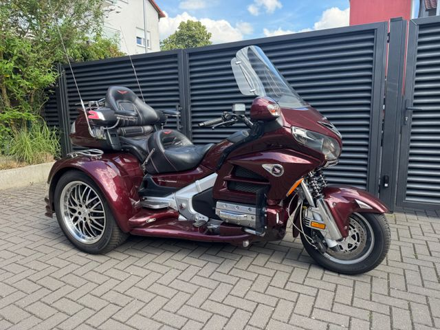 Hauptbild bild 17 HONDA GL1800 EML Martinique Trike SC 68