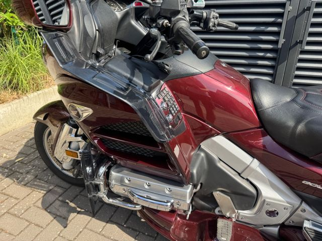 Hauptbild bild 8 HONDA GL1800 EML Martinique Trike SC 68