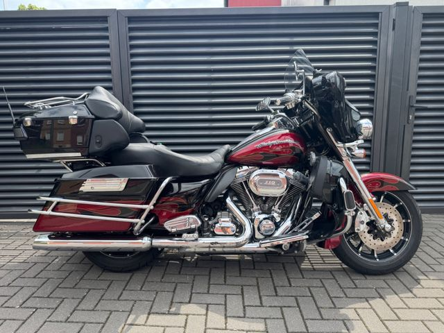 Hauptbild bild 10 HARLEY DAVIDSON FLHTCUSE Electra Glide Ultra Classic CVO
