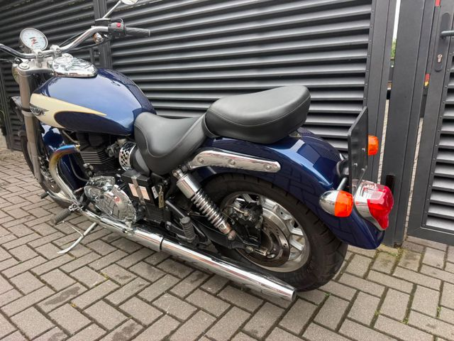 Hauptbild bild 1 TRIUMPH America nur 16950 km