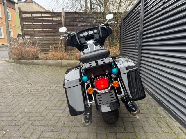 Hauptbild bild 6 HARLEY DAVIDSON FLHTP Electra Glide Police 114 |