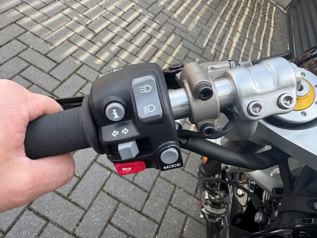 Hauptbild bild 1 TRIUMPH Bobber TFC | T120 | wie neu | nur 1107 km