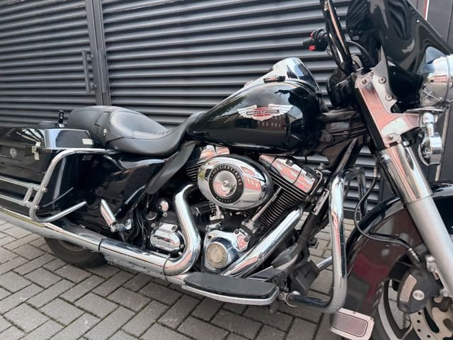 Hauptbild bild 14 HARLEY DAVIDSON FLHPI Road King Police | ABS |  S&E