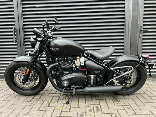 Hauptbild bild 20 TRIUMPH T120 Bonneville Bobber Black nur 1671 km