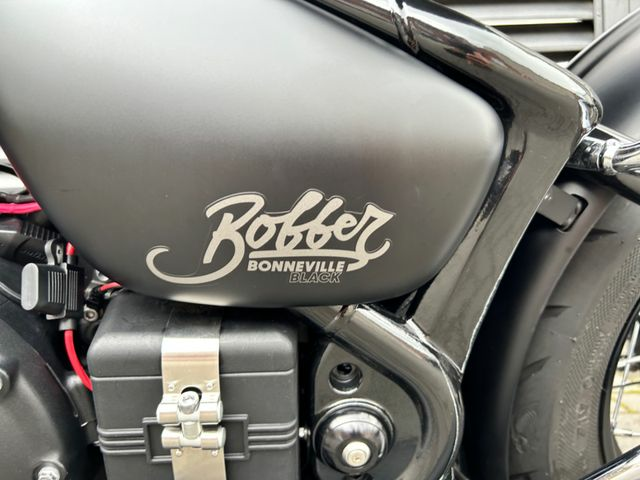 Hauptbild bild 19 TRIUMPH T120 Bonneville Bobber Black nur 1671 km