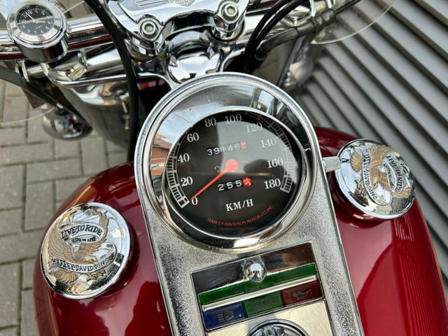 Hauptbild bild 12 HARLEY DAVIDSON FLSTC Heritage Softail Classic