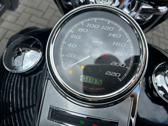 Hauptbild bild 9 HARLEY DAVIDSON Road King 107 | Jekill & Hyde