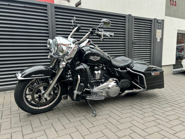 Hauptbild bild 25 HARLEY DAVIDSON Road King 107 | Jekill & Hyde