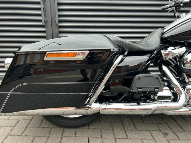 Hauptbild bild 15 HARLEY DAVIDSON Road King 107 | Jekill & Hyde