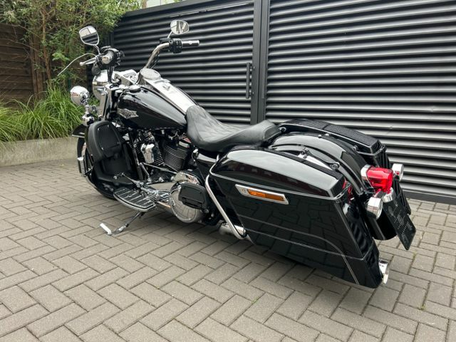 Hauptbild bild 23 HARLEY DAVIDSON Road King 107 | Jekill & Hyde
